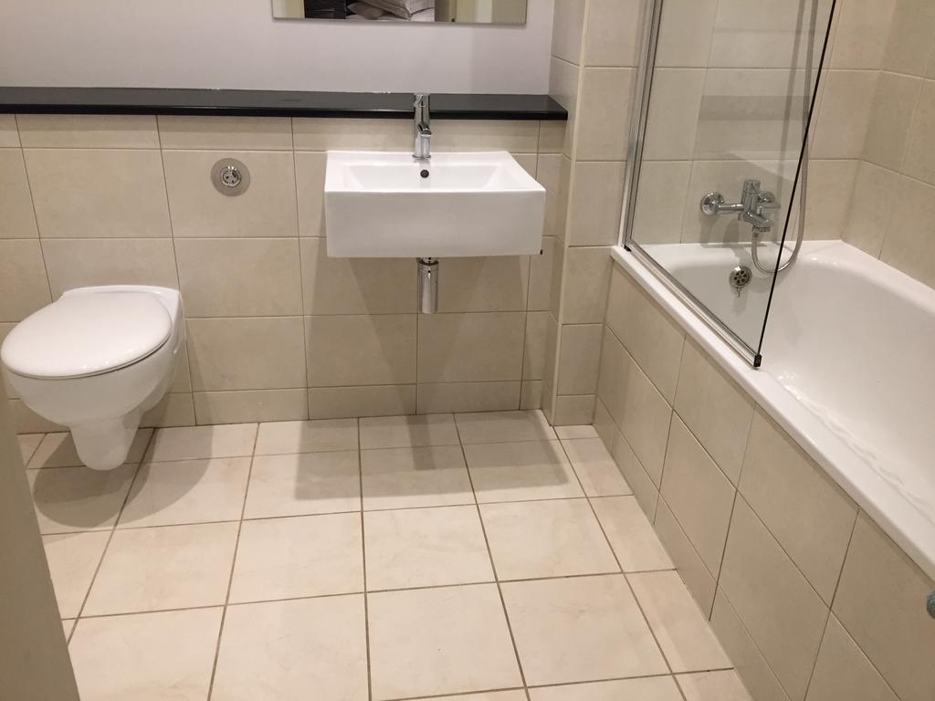 Excelsior Apartments - Liverpool Central - Free Parking - Aircon Экстерьер фото
